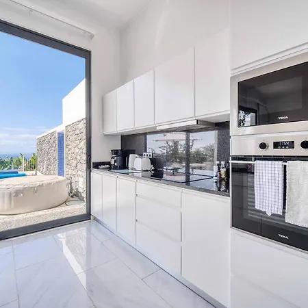 Casa Dos Amores Villa Calheta (Madeira)